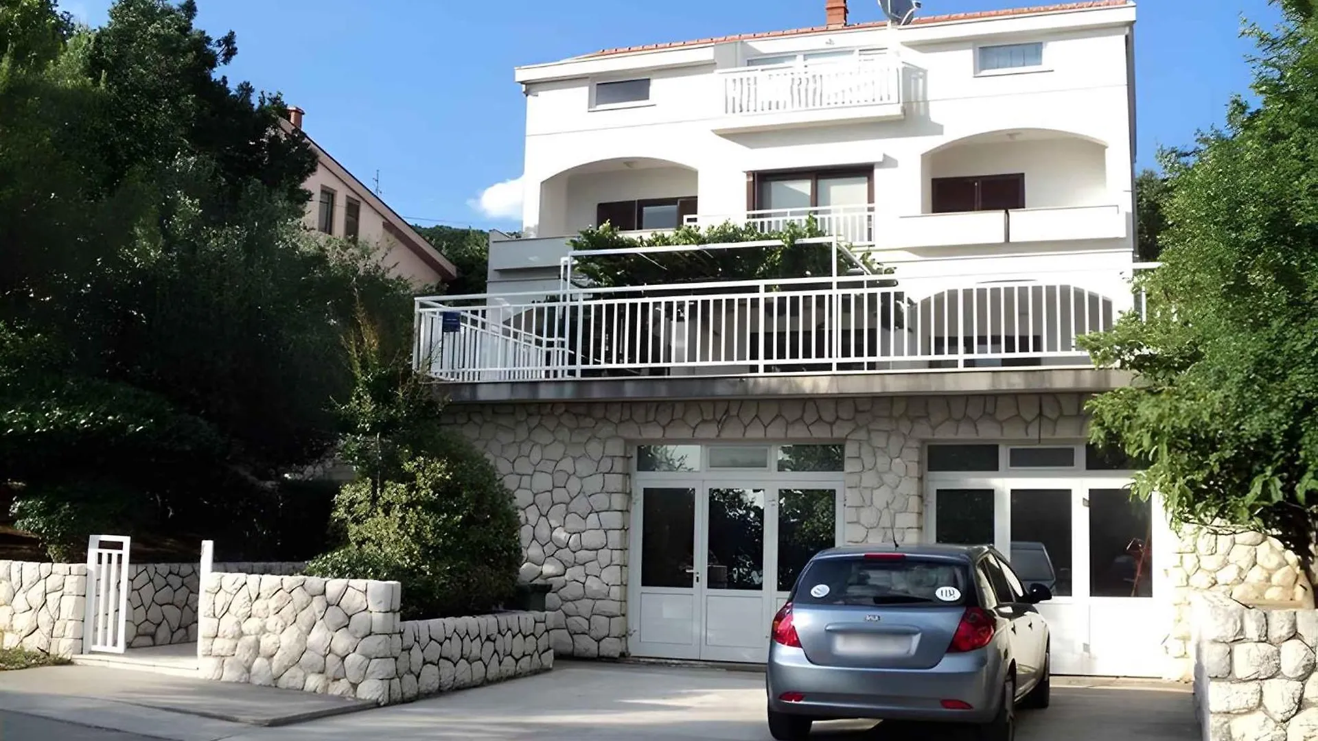 Apartments In Dramalj 13781
