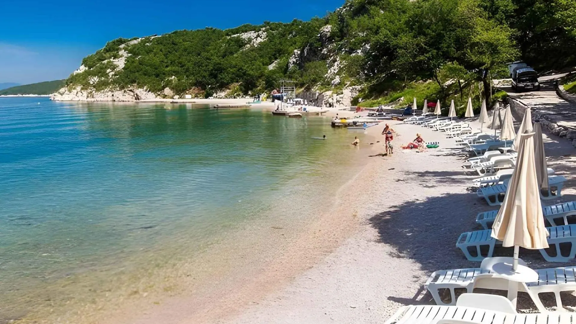 Apartments In Dramalj 13781 Croazia